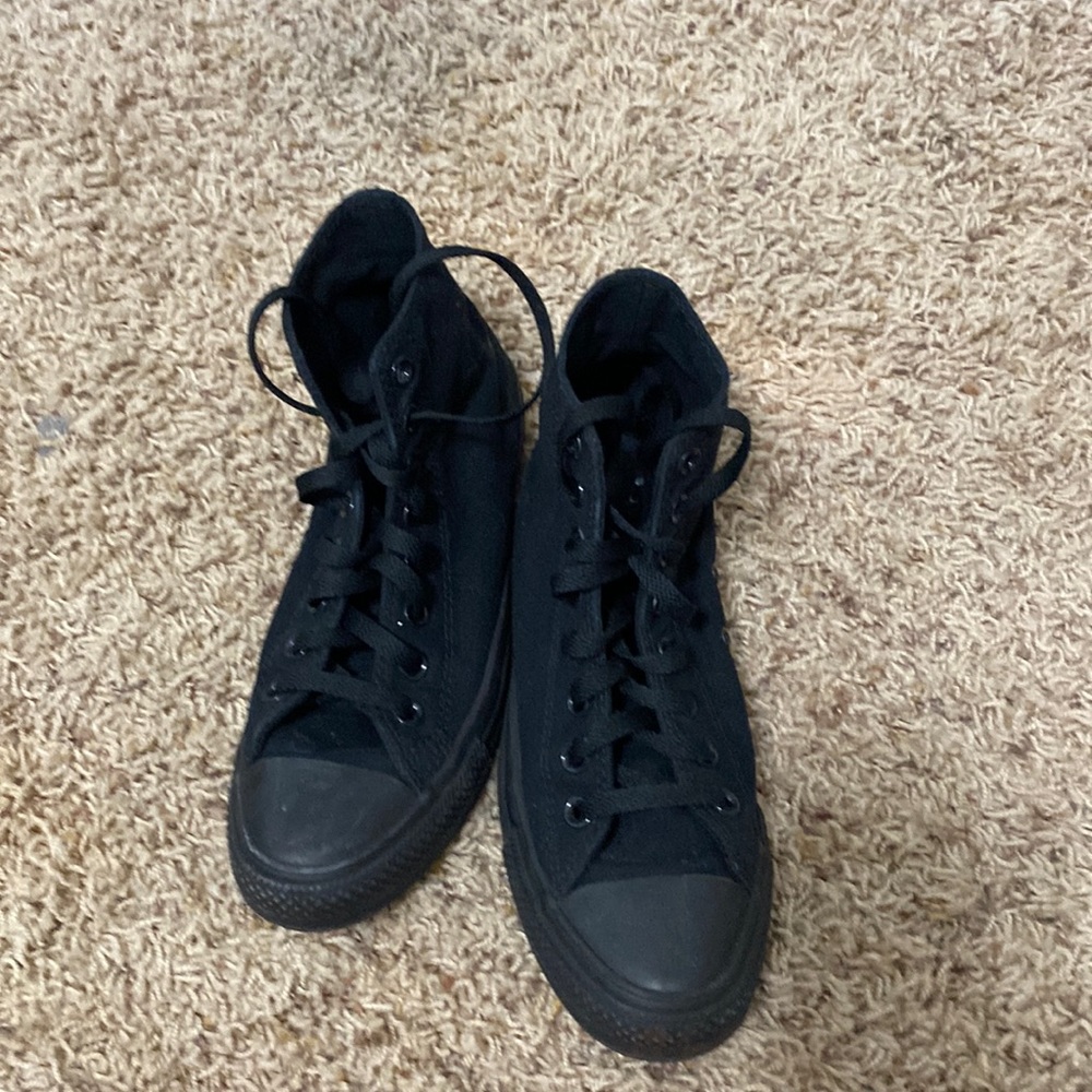 (chuck taylor) , black,high top converse
